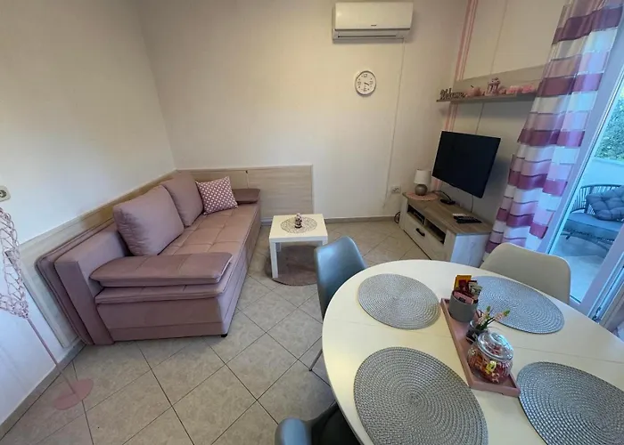 Bruno Διαμέρισμα *