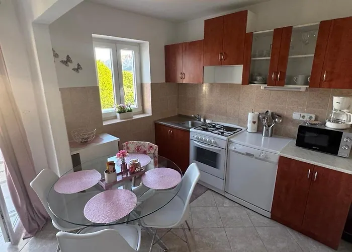 Bruno Διαμέρισμα *